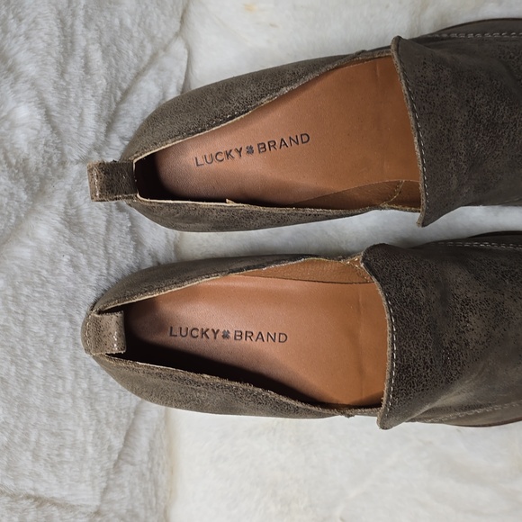 Lucky Brand  Mallanzo Pointed Toe Shooties - Picture 5 of 12